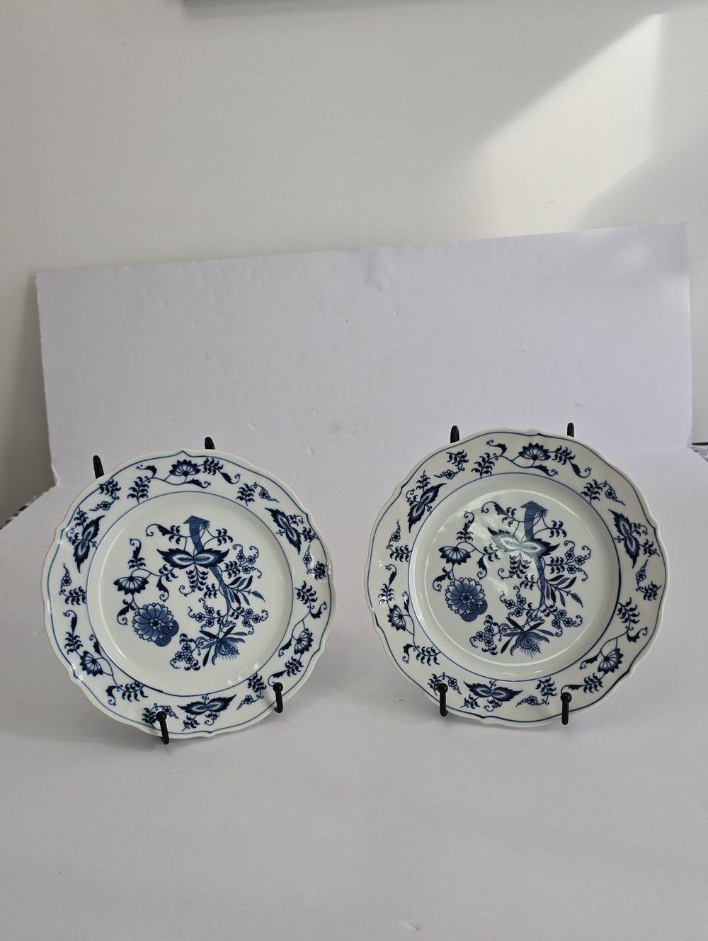 Vintage Blue Danube Blue Onion Set Of 2 Luncheon Salad Porcelain Plates Japan